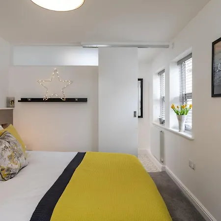 Bijou Romantic Retreat, Centre Holiday home *