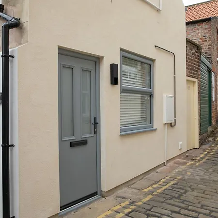 Bijou Romantic Retreat, Centre Holiday home