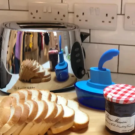 Bijou Romantic Retreat, Centre *