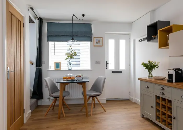 Bijou Romantic Retreat, Centre Hébergement de vacances *